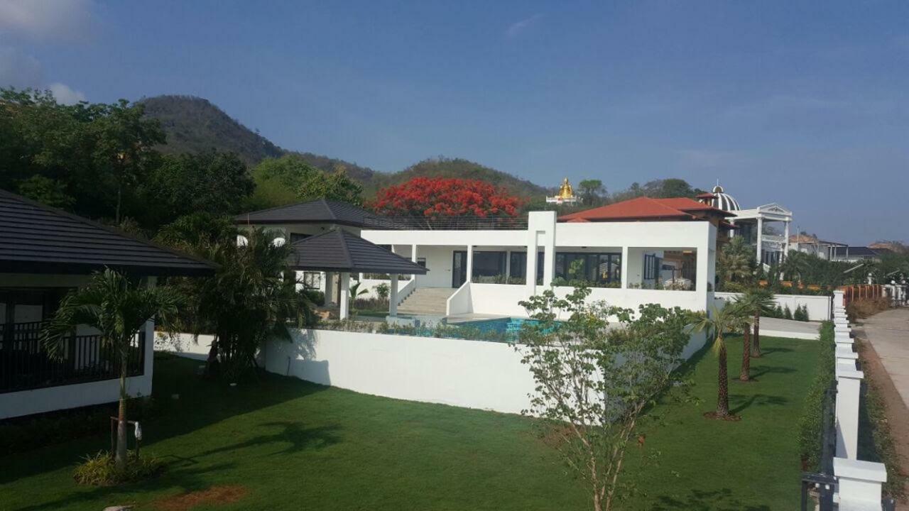 Wogan House - The Best Of Luxury Pool Villa Hua Hin Extérieur photo